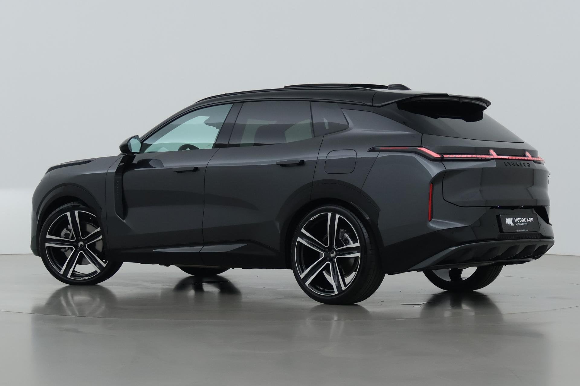 Lynk & Co 08 1.5 More HEICO SPORTIV | ACC | Panoramadak | Ha, Auto's, Gebruikt, Euro 6, Plug-in hybride, Bedrijf
