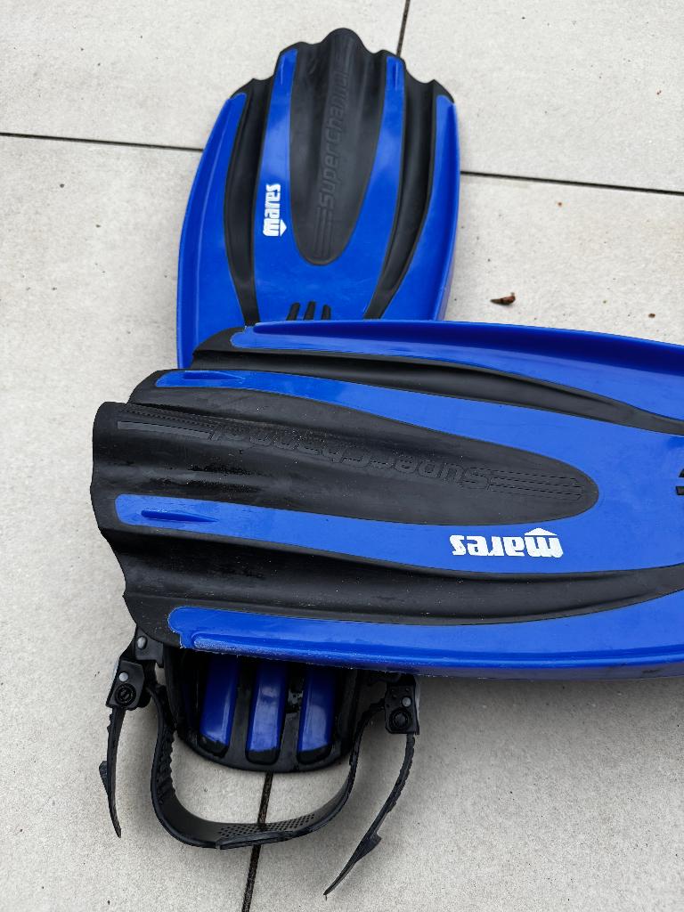 Duikvinnen XXL Mares en Subgear duikschoenen mt 46, Watersport en Boten, Ophalen of Verzenden, Gebruikt, Zwem- of Duikvliezen