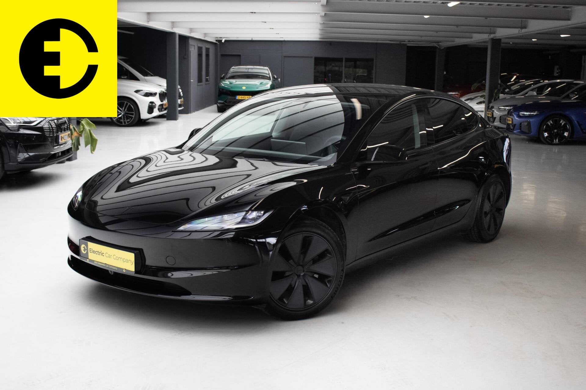 Tesla Model 3 Long Range RWD 78 kWh | SOH 99,7% | Stoelverko, Automaat, Gebruikt, Zwart, 1700 kg