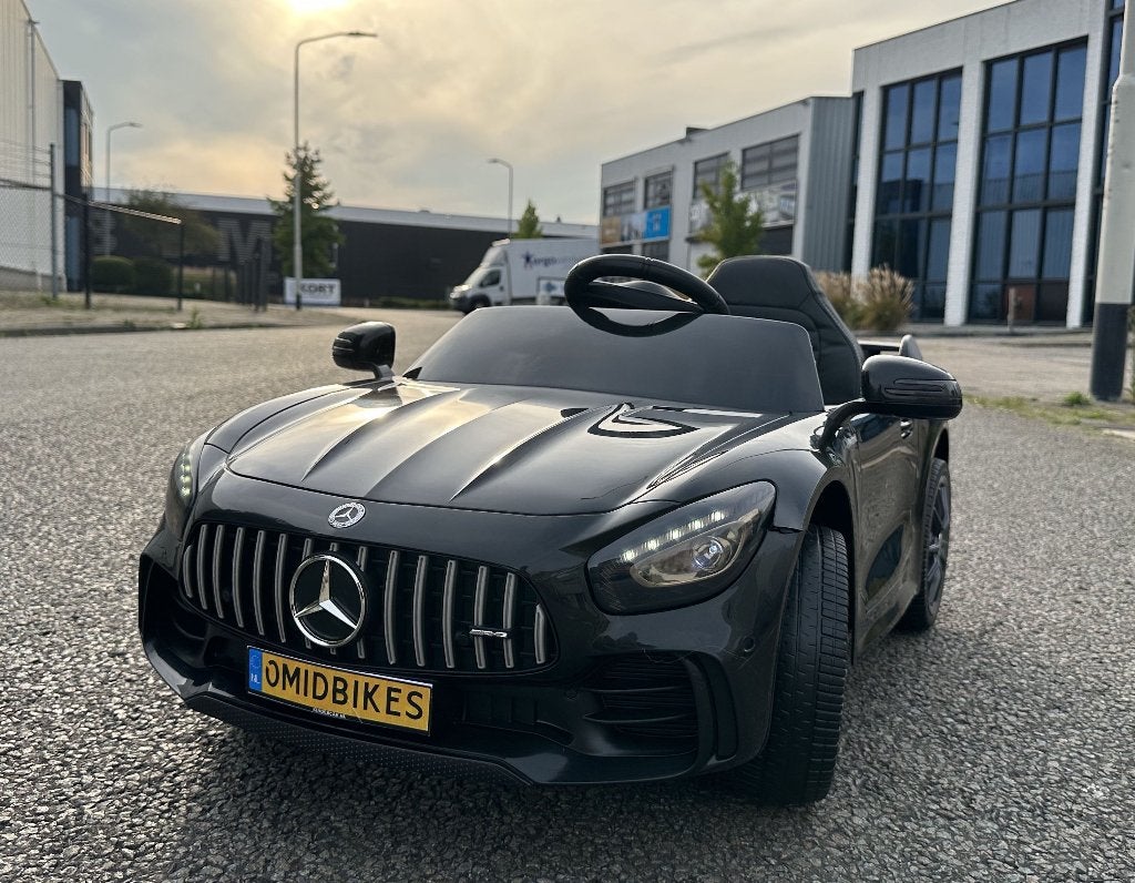 Mercedes-Benz GT-R AMG wit 12V Afstandsbediening, MP3, AUX, Kinderen en Baby's, Speelgoed | Buiten | Voertuigen en Loopfietsen