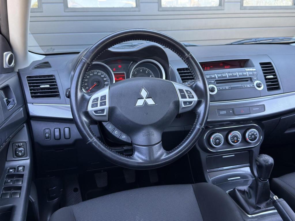 Mitsubishi Lancer Sportback 1.8 Intense 143pk|Trekhaak|Lage, Auto's, Mitsubishi, 1330 kg, Stof, Bedrijf, Handgeschakeld