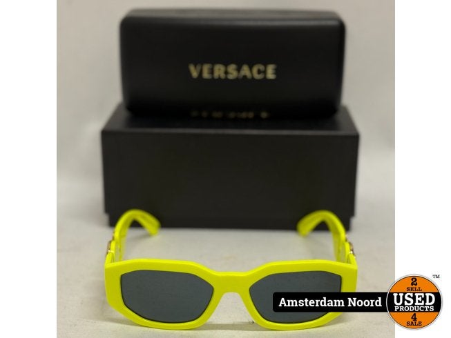 Versace 4361 532187 Yellow Fluo Square Sunglasses 53/18, Versace, Zo goed als nieuw, Support@versace.com, Via GesÃ¹ 12
20121 Milan
Italy