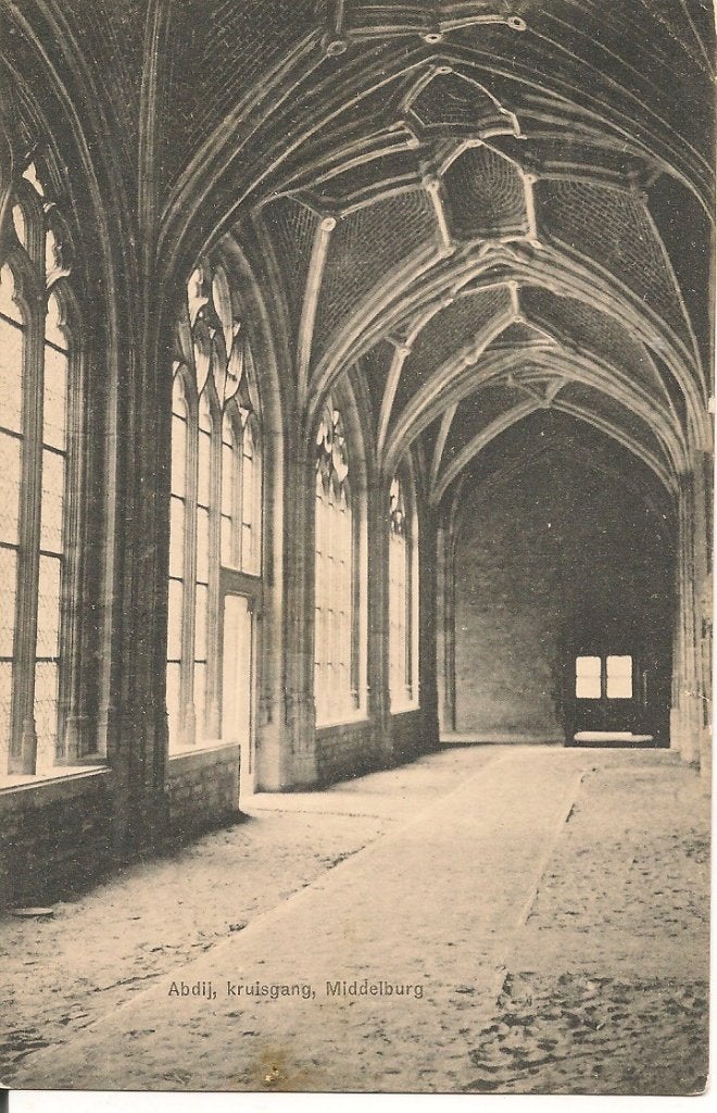 Ansichtkaart Abdij, kruisgang, Middelburg, Ophalen of Verzenden, 1920 tot 1940, Gelopen, Zeeland