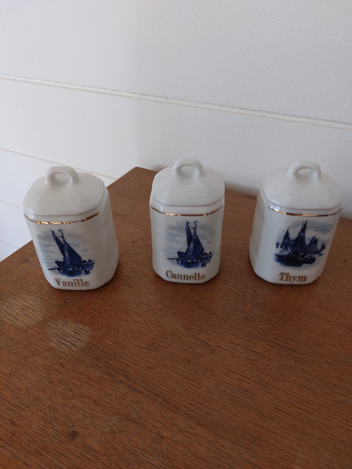 Porceleinen kruidenpotjes., Ophalen of Verzenden