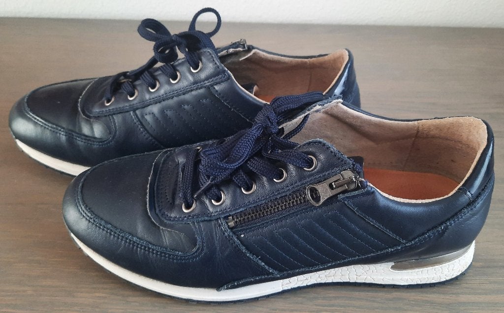 donker blauwe Gabor sneakers maat 40, Blauw, Gabor, Ophalen of Verzenden, Sneakers of Gympen