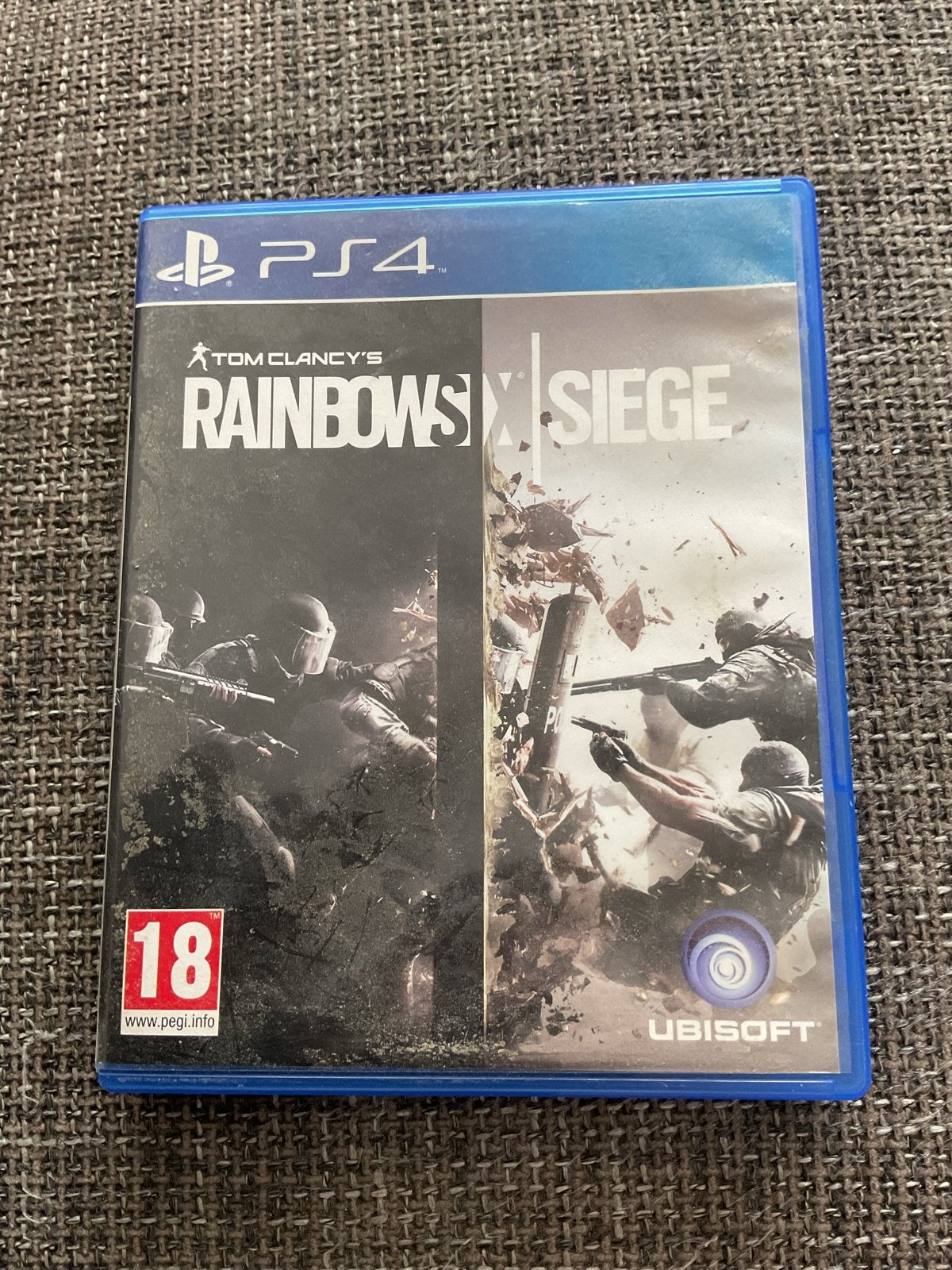 Tom Clancy's Rainbow Six Siege PS4 - Zo goed als nieuw, Spelcomputers en Games, Ophalen, Online, Vanaf 18 jaar, Shooter