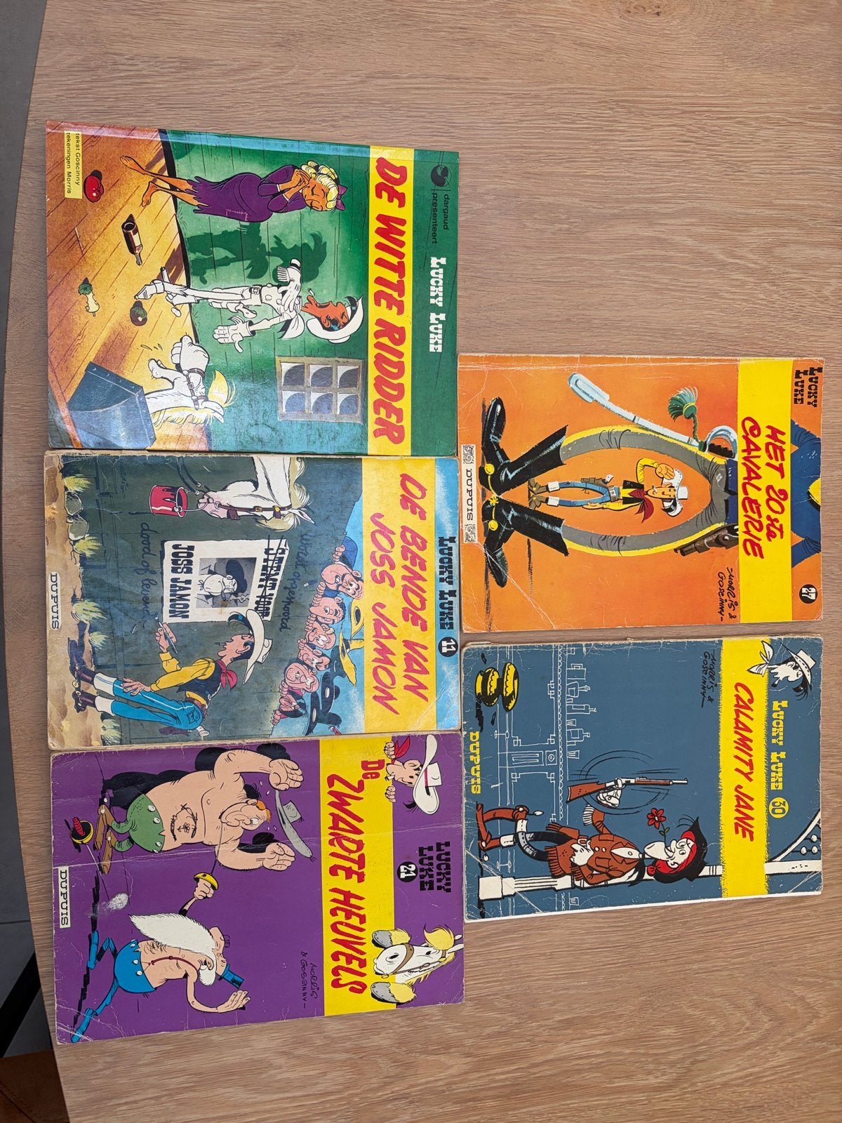 Lucky Luke stripboeken - 5 delen, Meerdere stripboeken, Ophalen, Gelezen