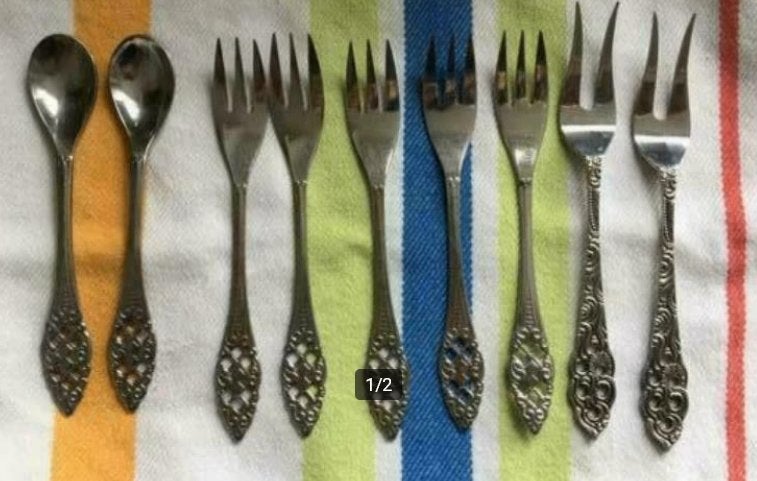Vintage Lepels en Vorken met Sierlijke Handvatten, Antiek en Kunst, Antiek | Bestek, Ophalen of Verzenden