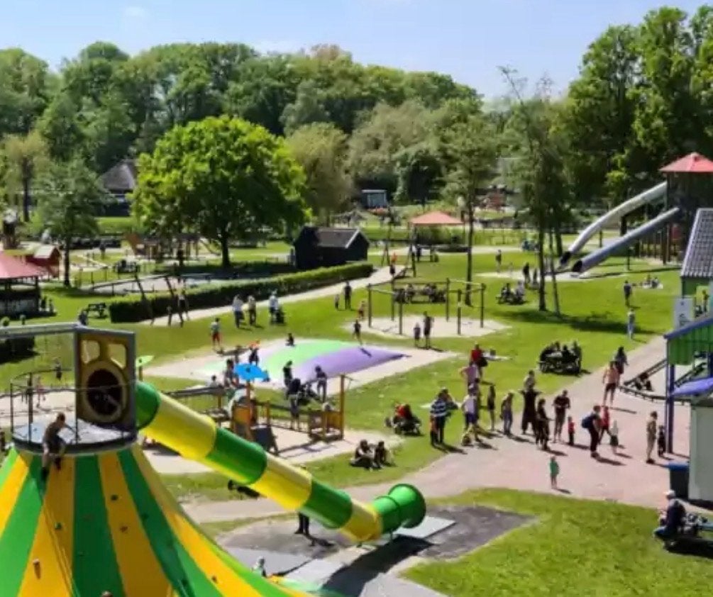 Entreekaart nienoord leek pretpark volwassen en kind, Eén persoon, Ticket of Toegangskaart