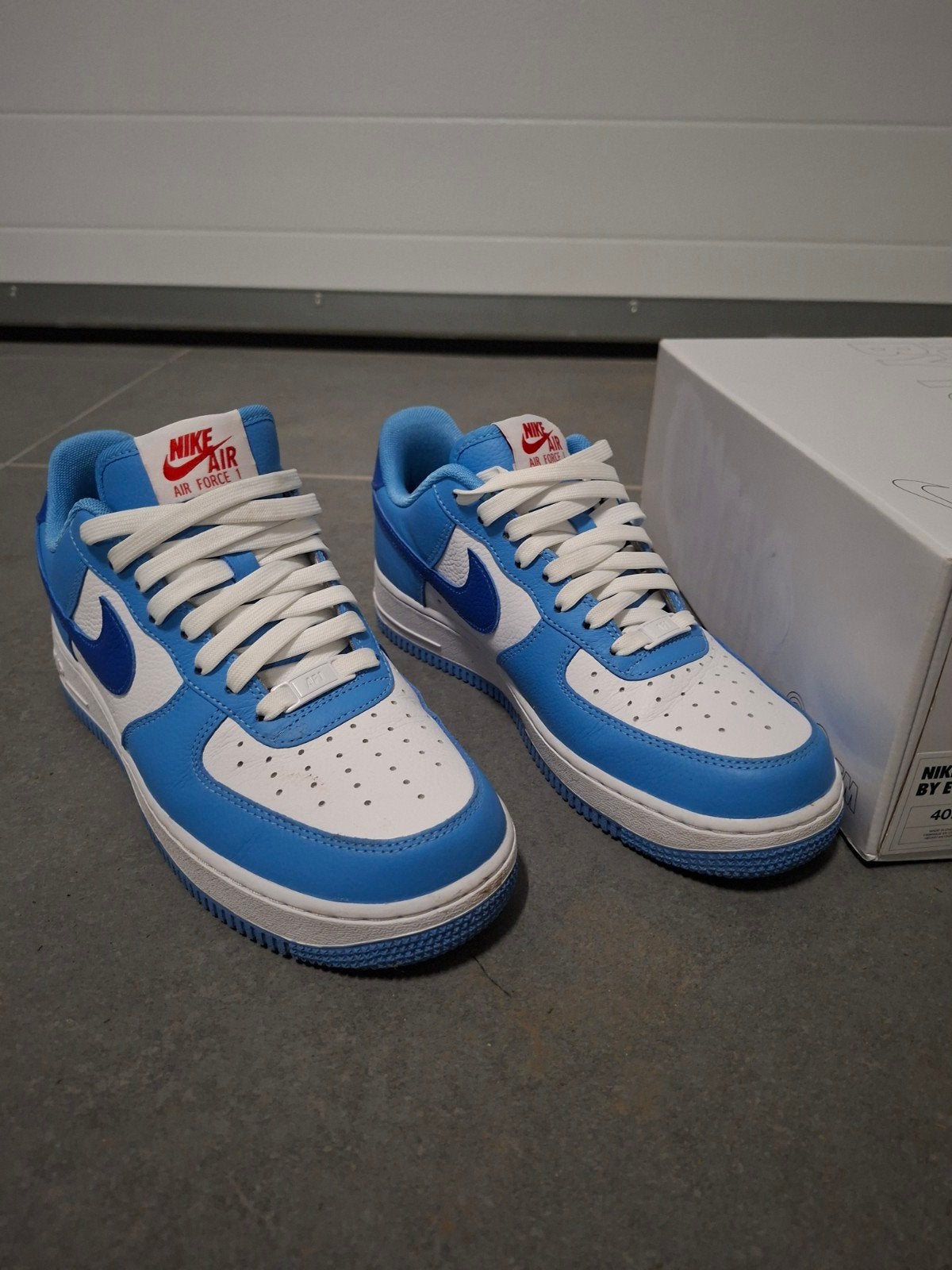 custom made nike airforce 1 maat 40.5, Wit, Nieuw, Ophalen of Verzenden, Sneakers of Gympen