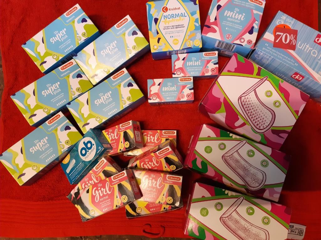 Grote partij tampons en inlegkruisjes - Kruidvat & OB, Ophalen of Verzenden