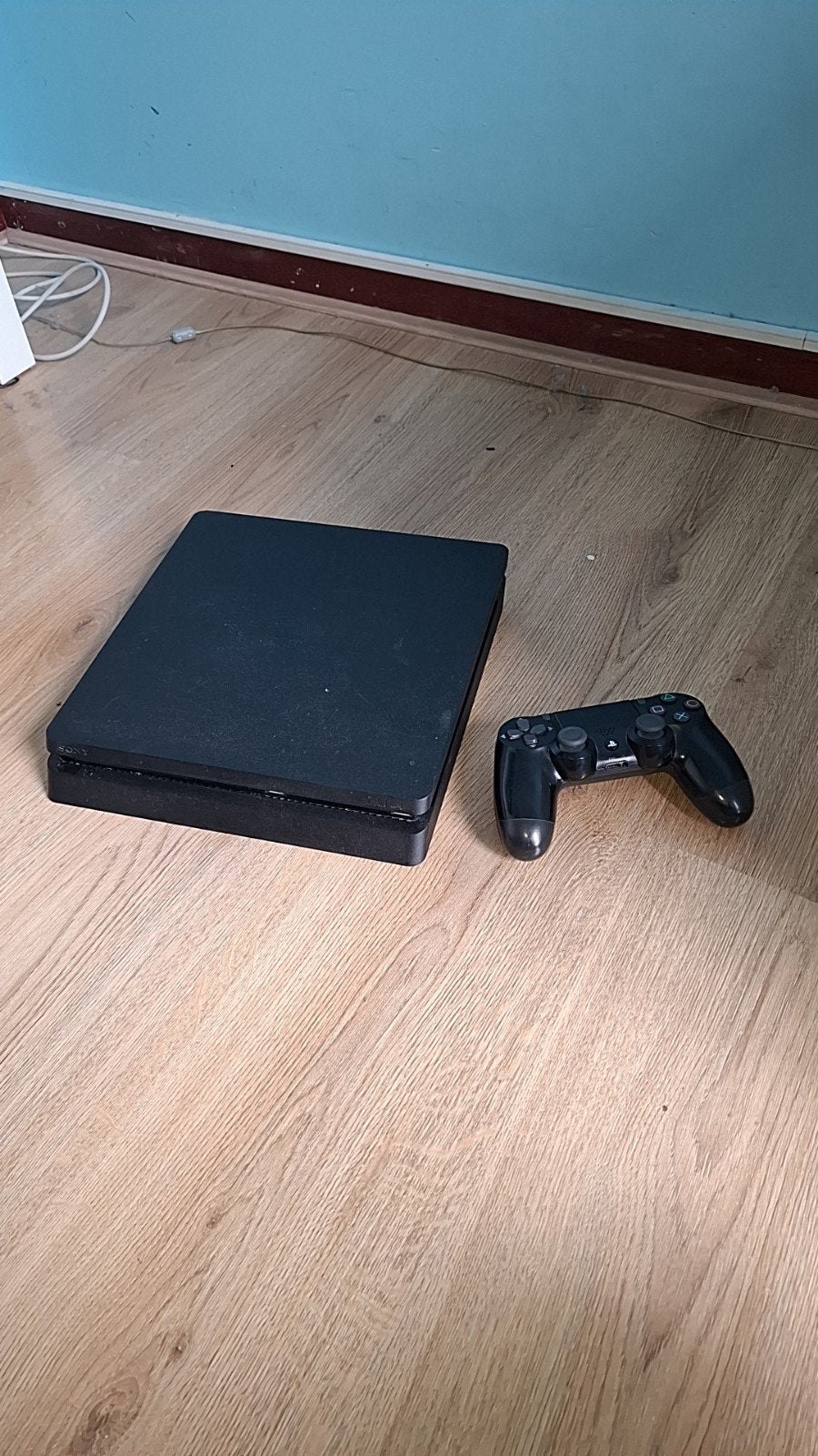 PlayStation 4 Slim 1TB met 1 controller, Gebruikt, Ophalen of Verzenden, 1 TB, Met 1 controller