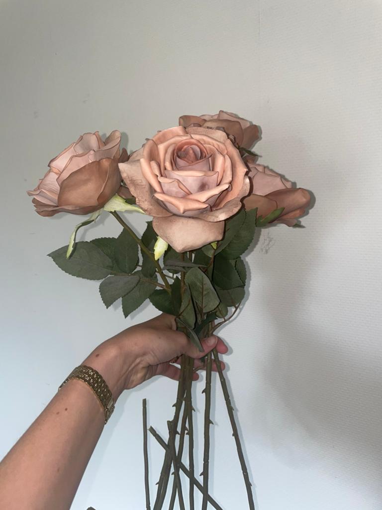 Kunstbloemen rozen, Ophalen, Zo goed als nieuw