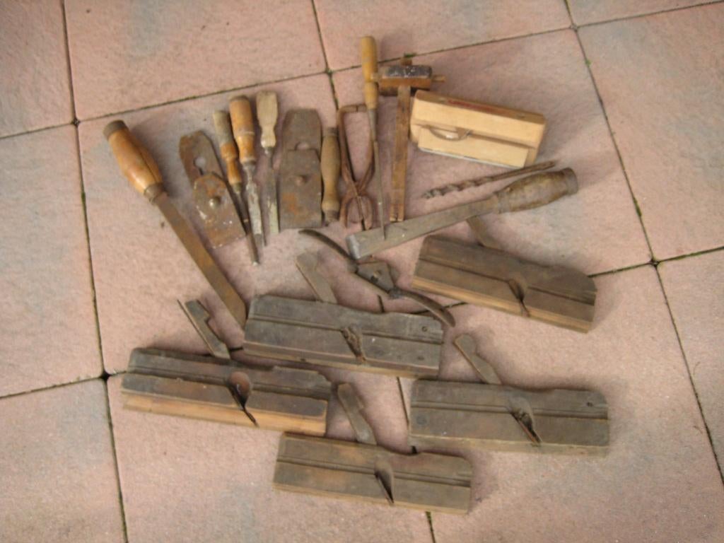 oud timmermans gereedschap, Ophalen, Gebruikt