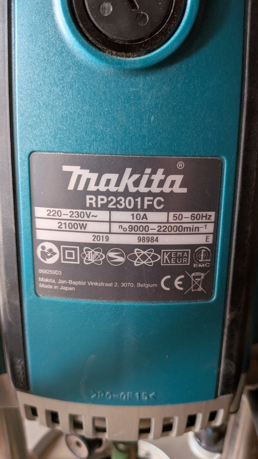 Makita RP2301FC Bovenfrees - Krachtig en Betrouwbaar, Gebruikt, Ophalen of Verzenden, Elektrisch, Makita