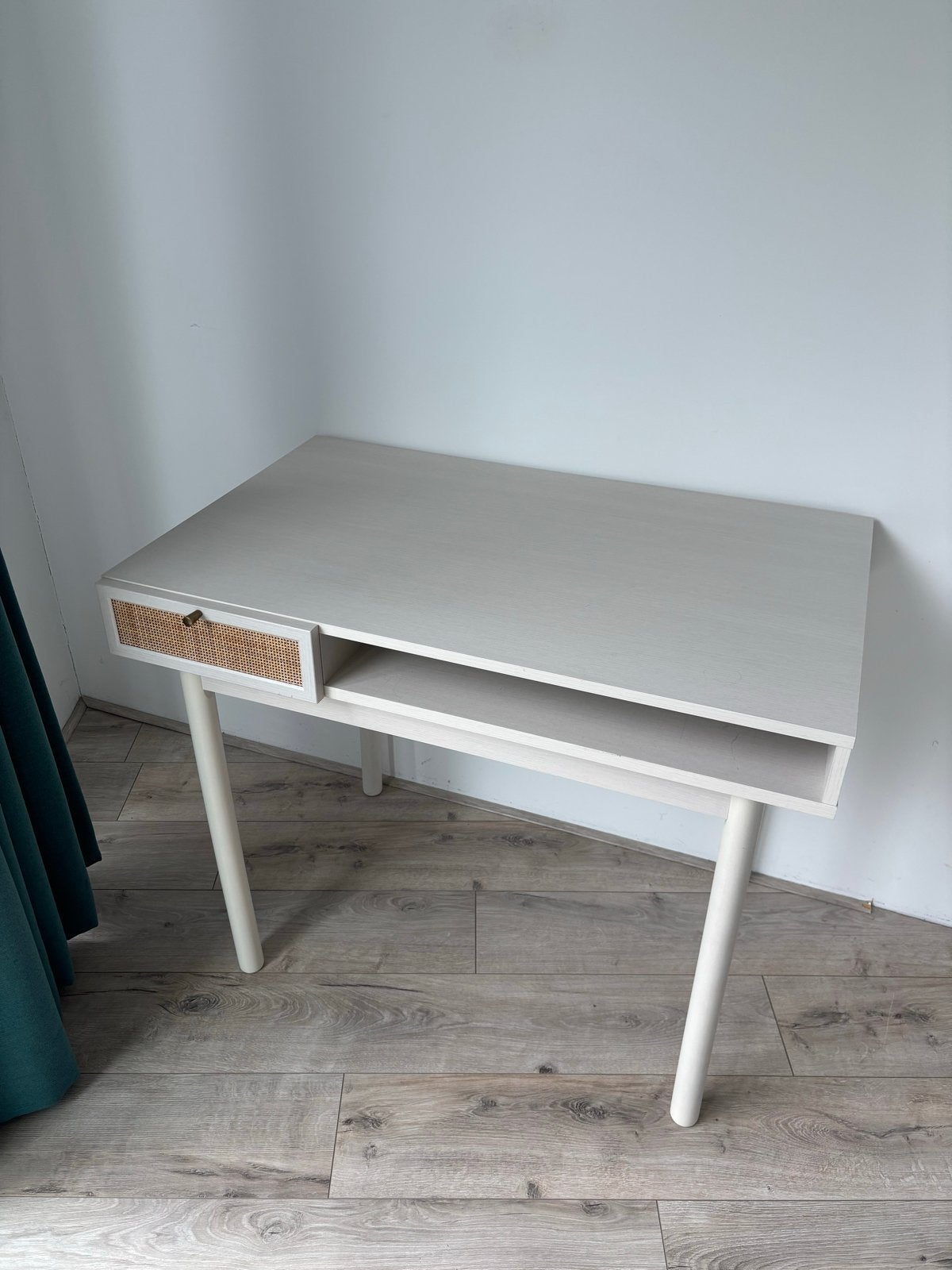 Bureau van merk MADE te koop, Huis en Inrichting, Bureaus, Ophalen, Overige typen, Gebruikt, Hout