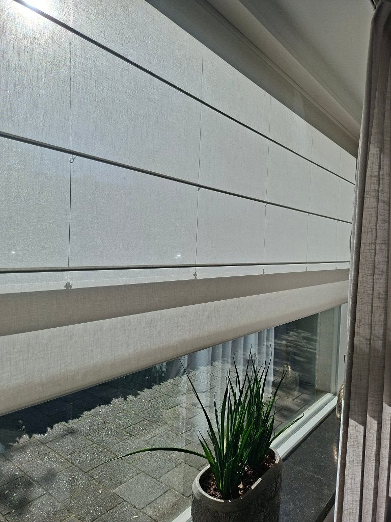 In zeer goede staat groot vouwgordijn, Huis en Inrichting, Ophalen, Overige materialen, Zo goed als nieuw, Vouwgordijn