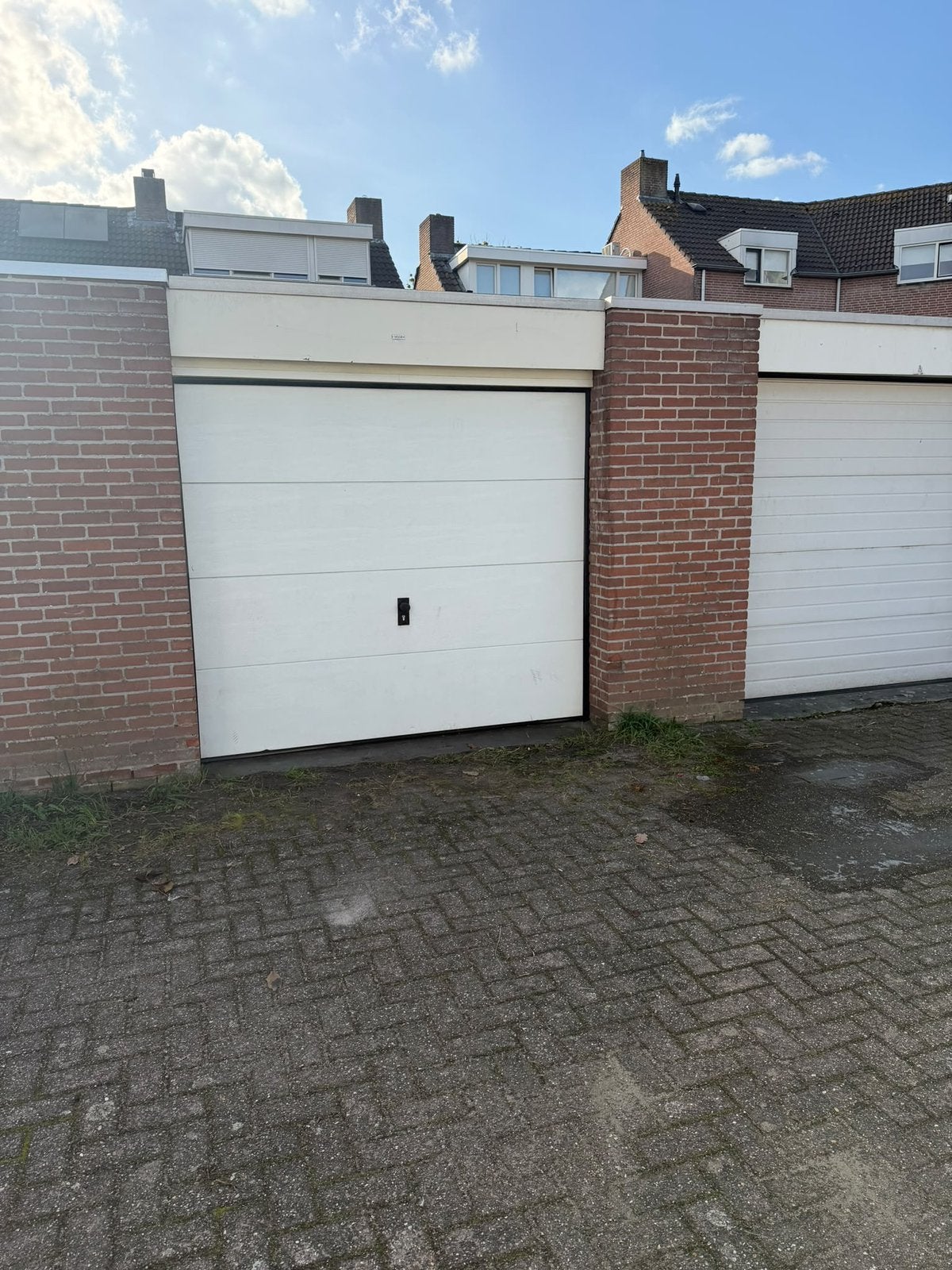 Per direct garagebox te huur aangeboden Achtse Barrier, Noord-Brabant