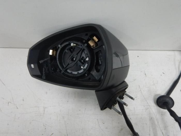 Audi A3 8V Spiegel Links LZ7S, Auto-onderdelen, Spiegels, Ophalen of Verzenden, Gebruikt