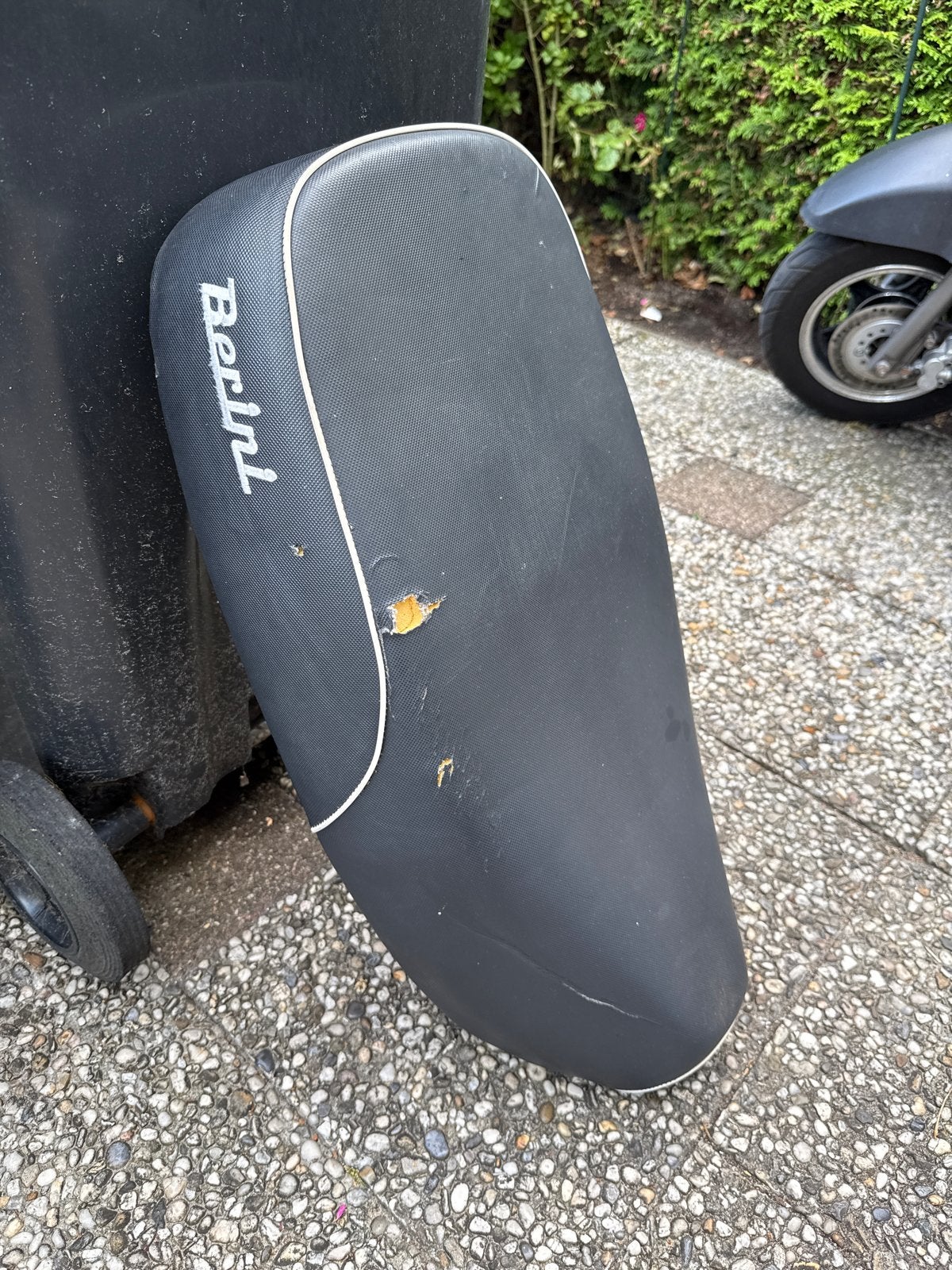 Berini Scooter Zadel - Gebruikt met lichte schade, Ophalen, Gebruikt, Zadel, Overige merken