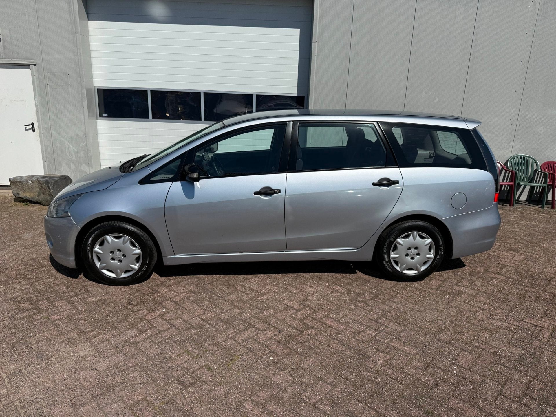Mitsubishi Grandis 2.4-16V Inform, Voorwielaandrijving, Bedrijf, Handgeschakeld, 1600 kg