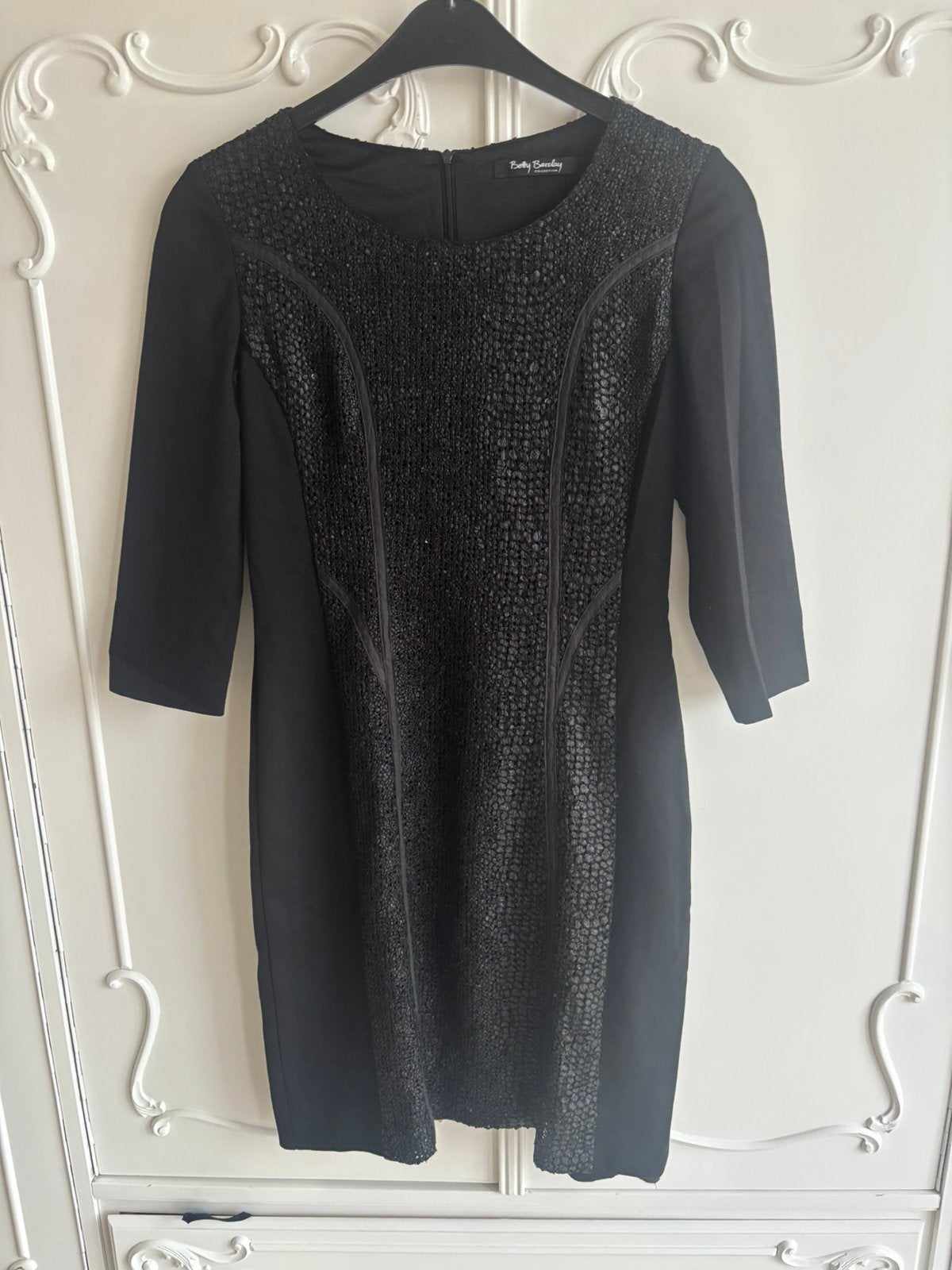 Nieuw zwart jurk merk Betty Barclay maat 36, Zwart, Nieuw, Ophalen of Verzenden, Knielengte