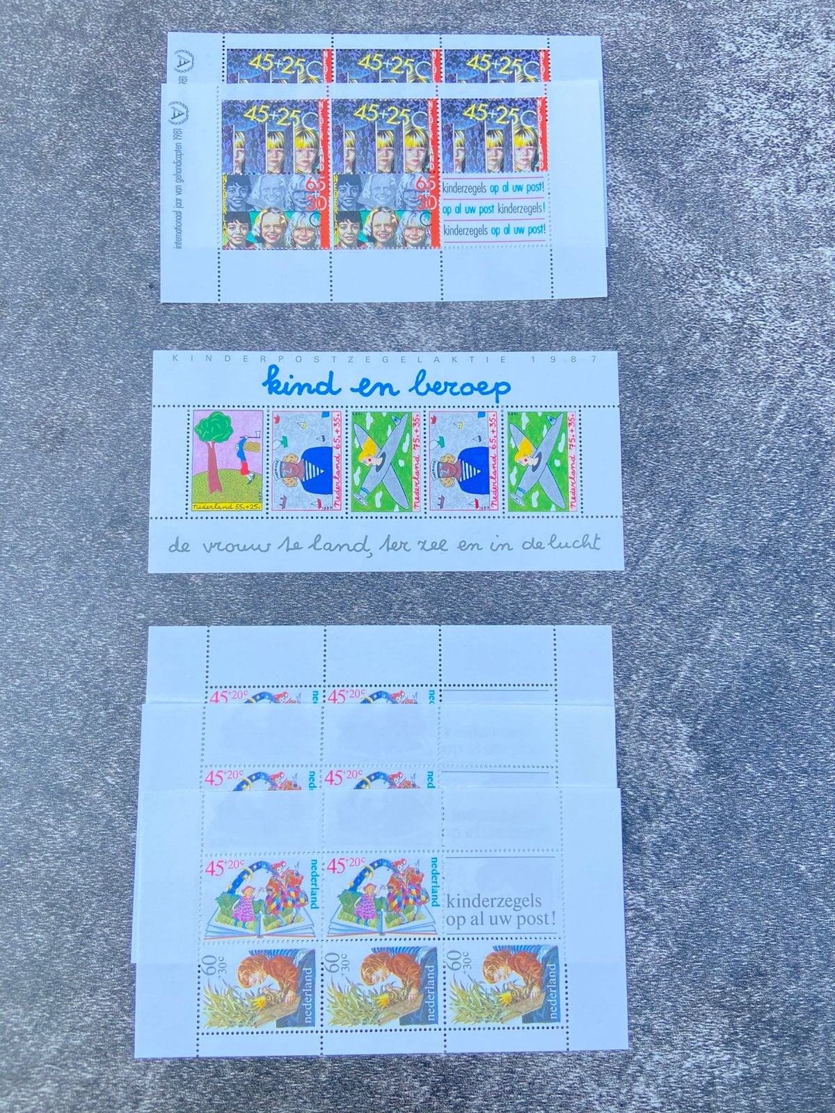 Partij vintage Nederlandse kinderpostzegels, Ophalen of Verzenden, Postfris