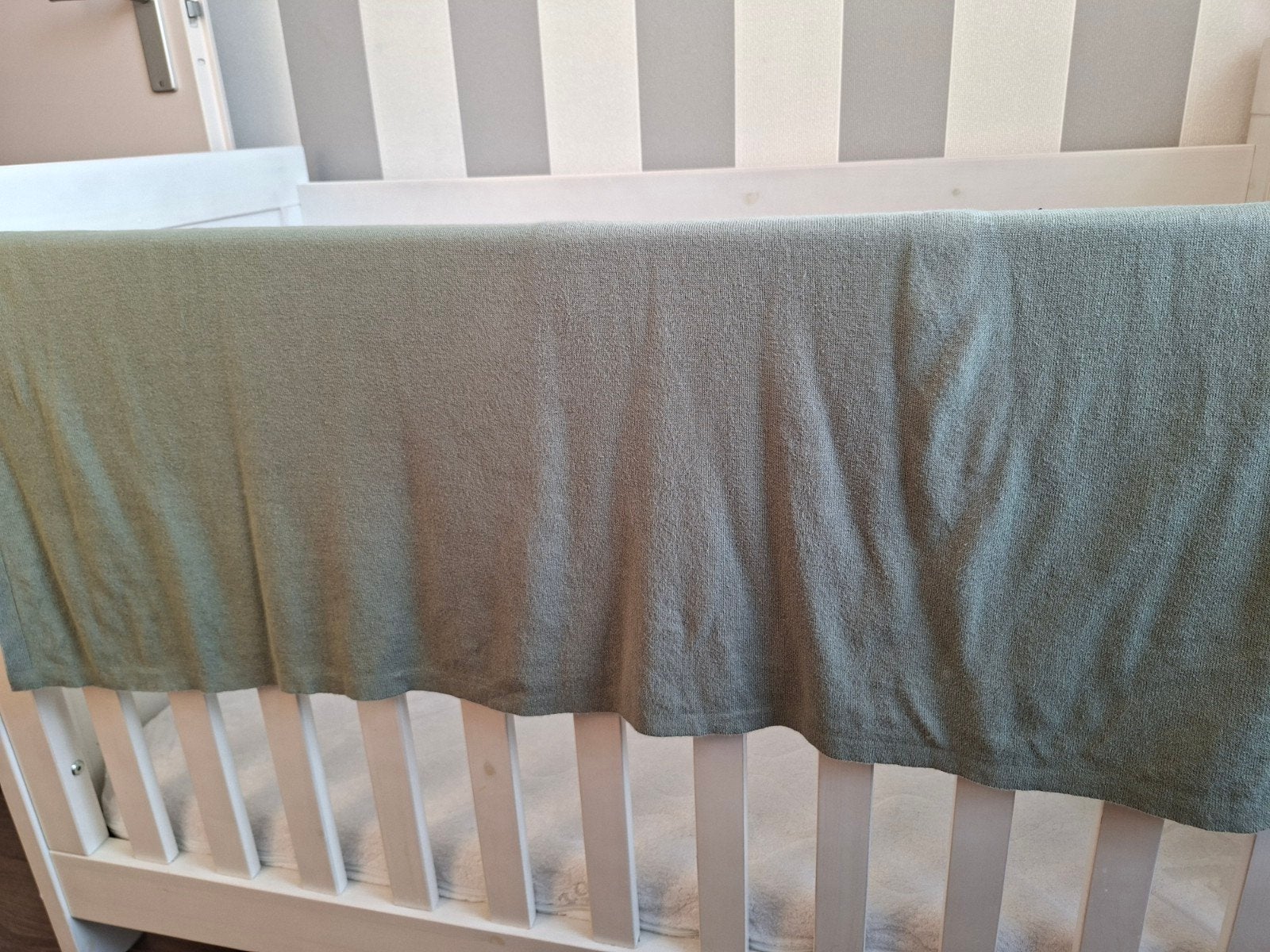 Foto 14 van Witte baby ledikant + commode