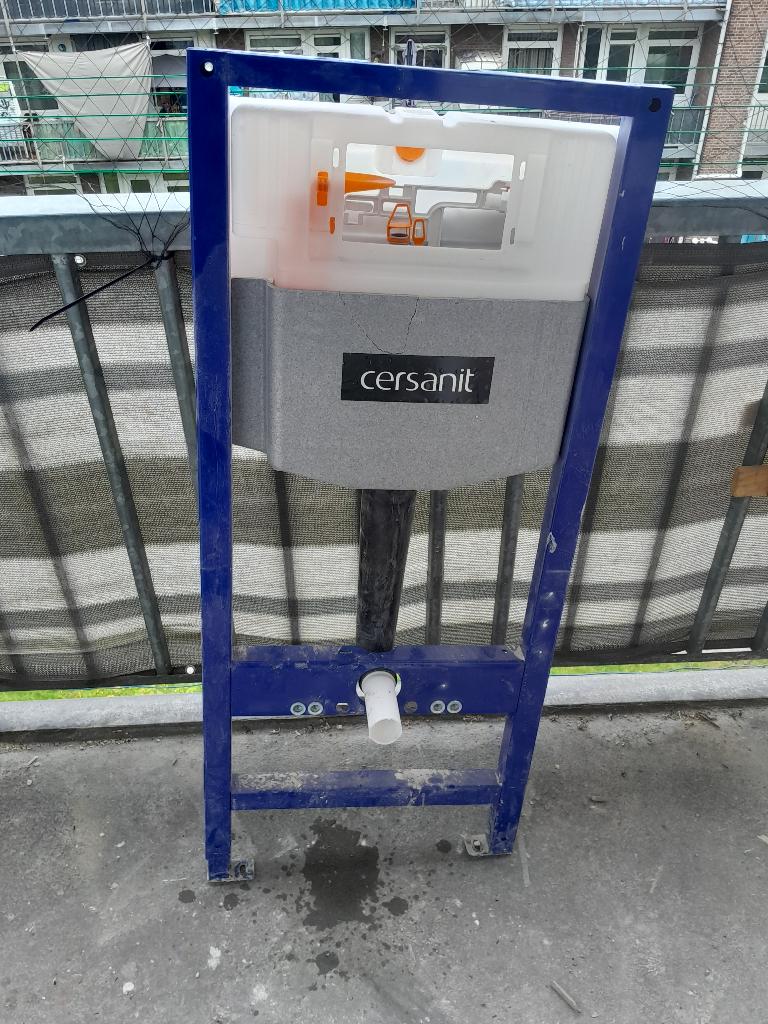 Inbouwreservoir, Doe-het-zelf en Verbouw, Sanitair, Ophalen, Nieuw, Toilet