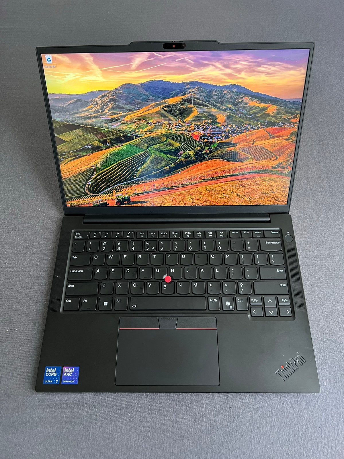 ThinkPad E14 - Intel Core Ultra 7 / 120Hz / 32GB / 1TB, Ophalen, Met videokaart, 14 inch, Zo goed als nieuw