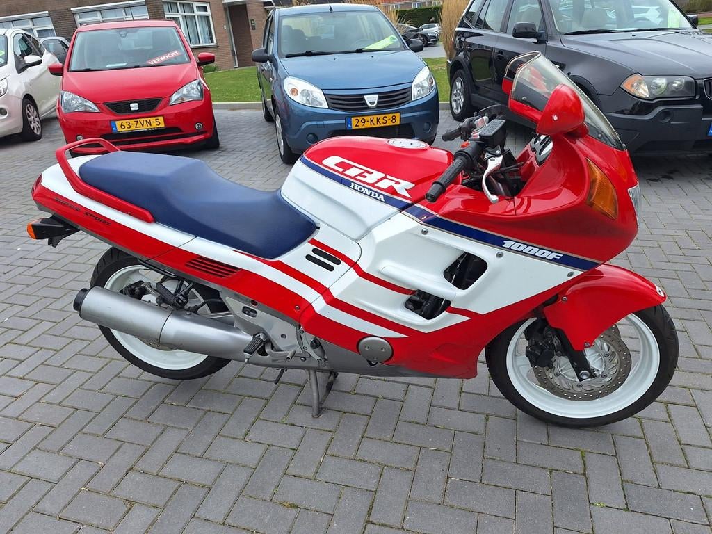 Honda Sport CBR 1000F / IN ZEER NETTE STAAT, Motoren, Honda, Sportuitlaat, Info@voordeligeautos.nl, Bedrijf