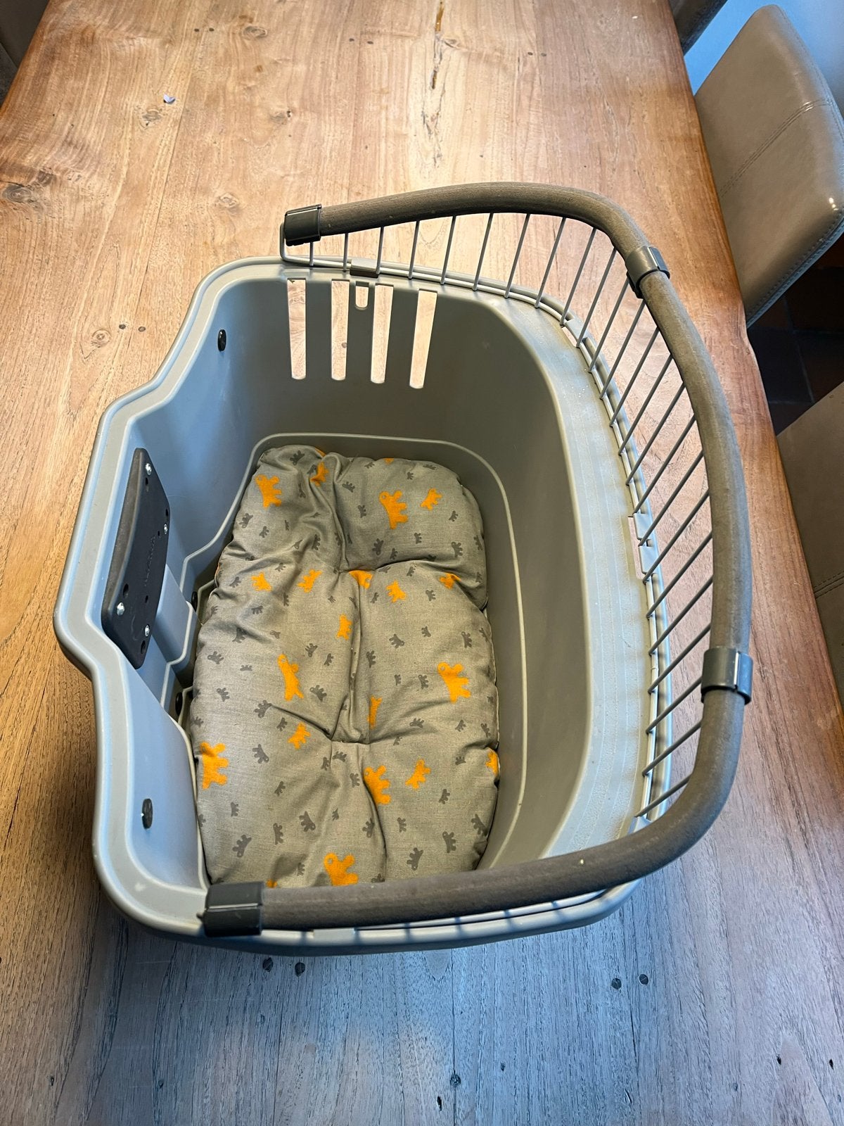 Hondenmandje voor aan het stuur - Max 5kg, incl. kussen, Fietsen en Brommers, Fietsaccessoires | Aanhangers en Karren, Ophalen