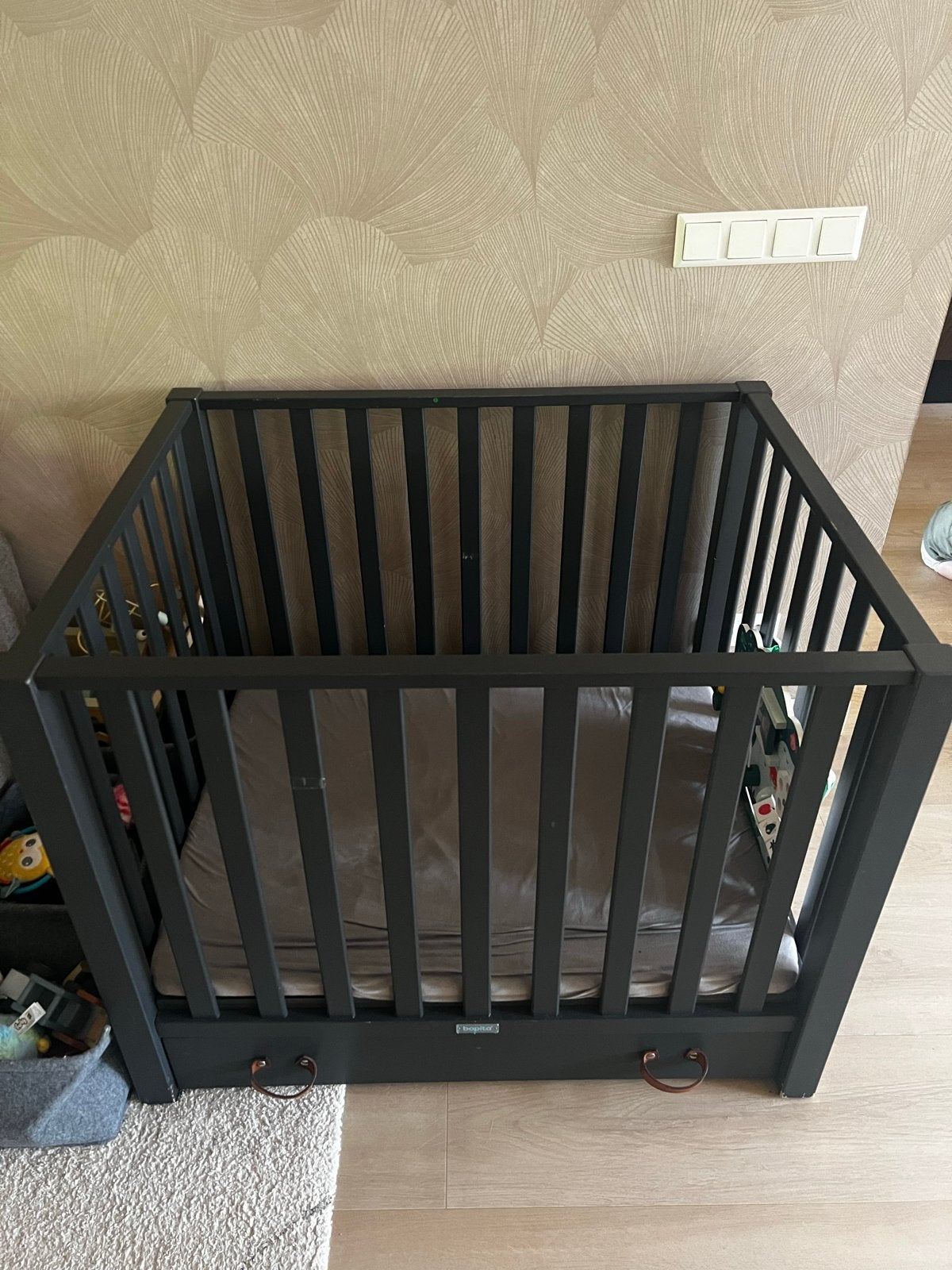 Bopita Box met lade - Donkergrijs, Kinderen en Baby's, Boxen, Ophalen, Gebruikt, Rechthoekig, In hoogte verstelbaar