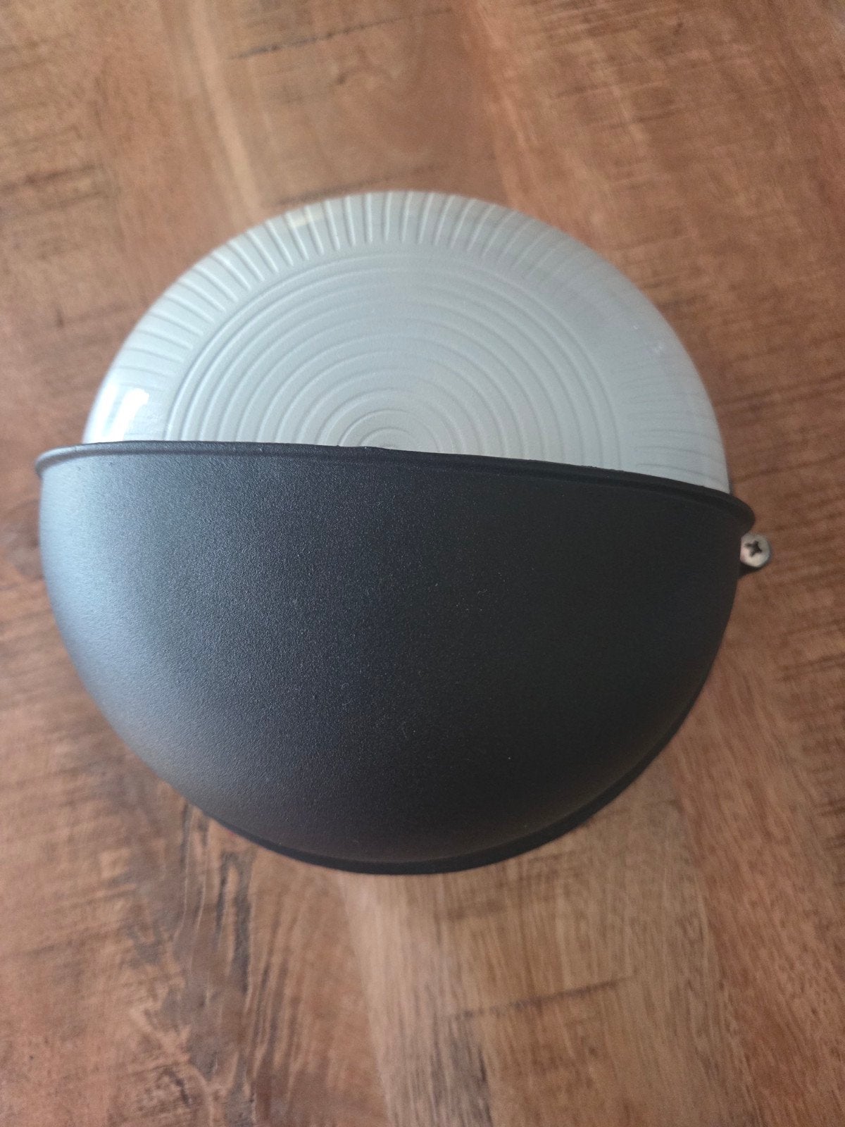 Buitenlamp - Zwart met wit geribbeld glas, Ophalen of Verzenden, Zo goed als nieuw, Modern, Robuust