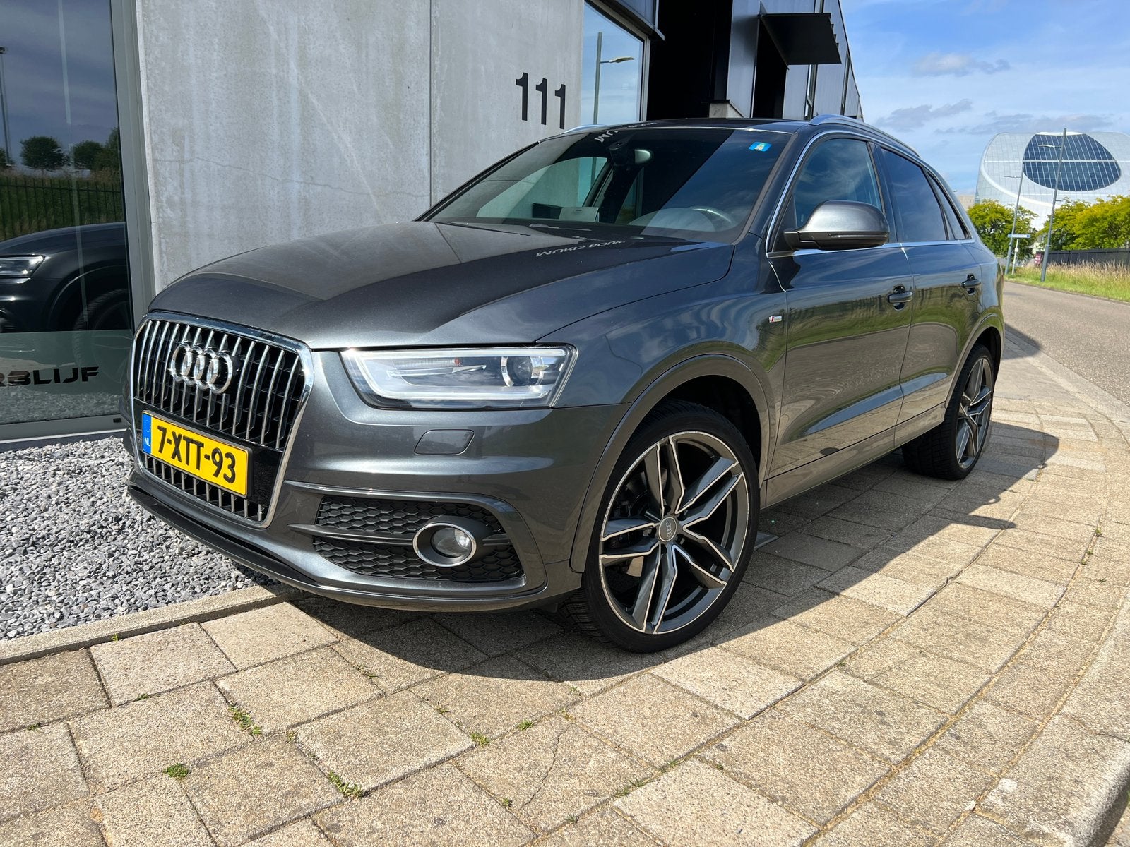 Audi Q3 1.4 Tfsi 110KW S-tronic 2014 Grijs S-line, Auto's, 1380 kg, 1800 kg, 4 cilinders, Origineel Nederlands