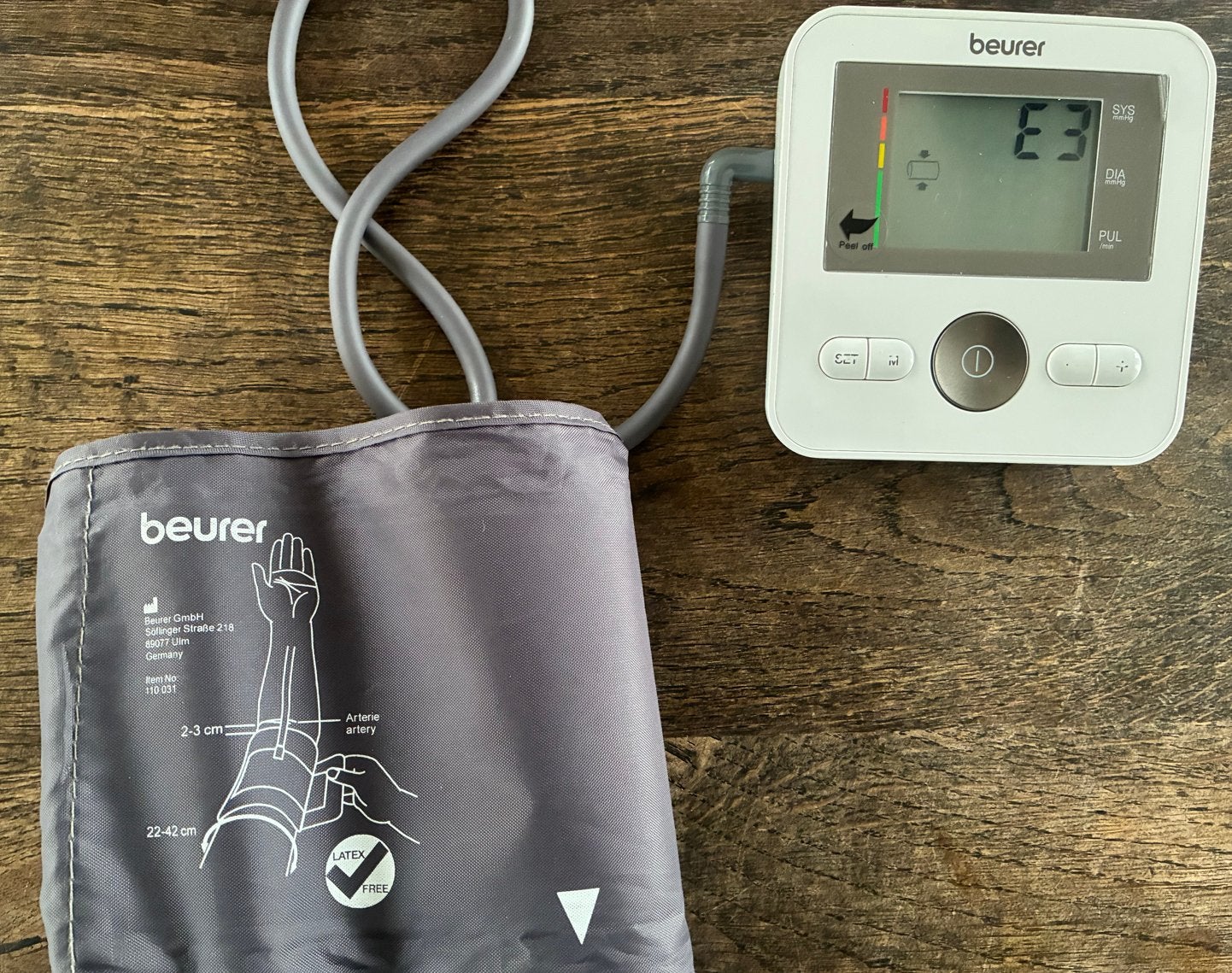 Beurer BM 27 Bloeddrukmeter volautomatisch, Ophalen of Verzenden, Zo goed als nieuw, Overige typen