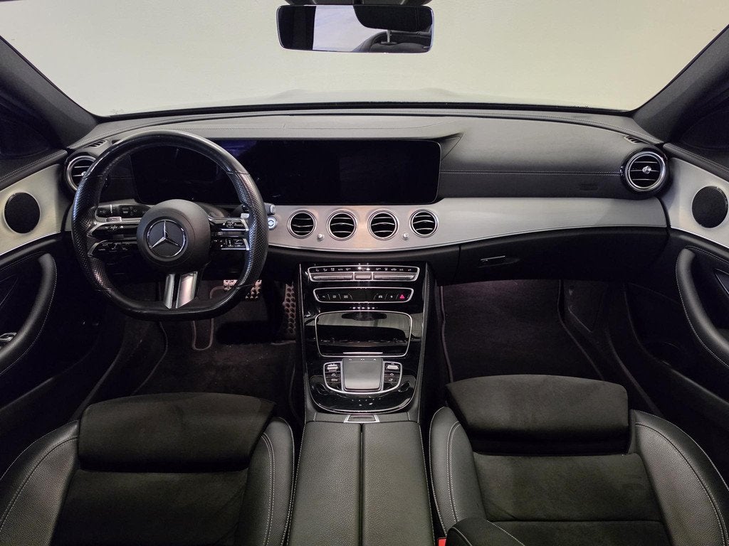 Mercedes-Benz E-klasse Estate 300 e AMG Line | Pano | Elektr, Auto's, Mercedes-Benz, Automaat, Gebruikt, 4 cilinders, Met garantie (alle)