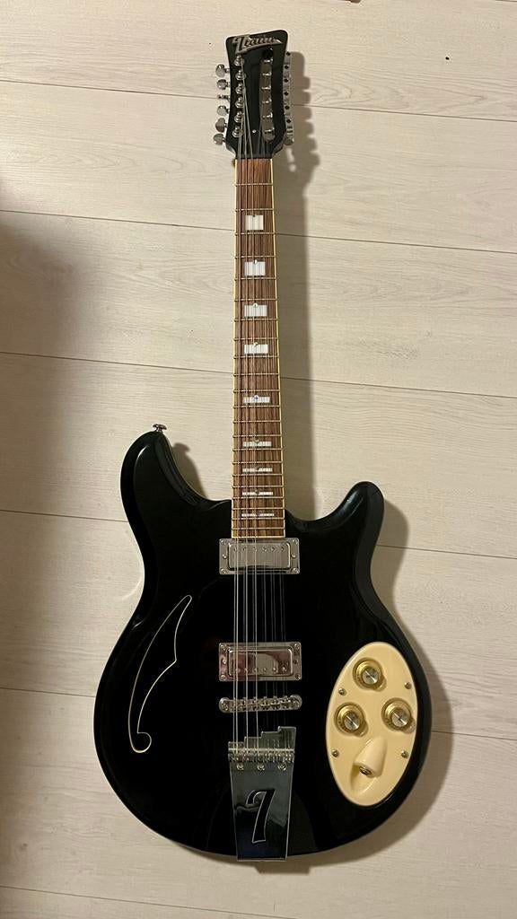 Italia Rimini 12 string black, Muziek en Instrumenten, Snaarinstrumenten | Gitaren | Elektrisch, Gebruikt, Semi-solid body, Overige merken