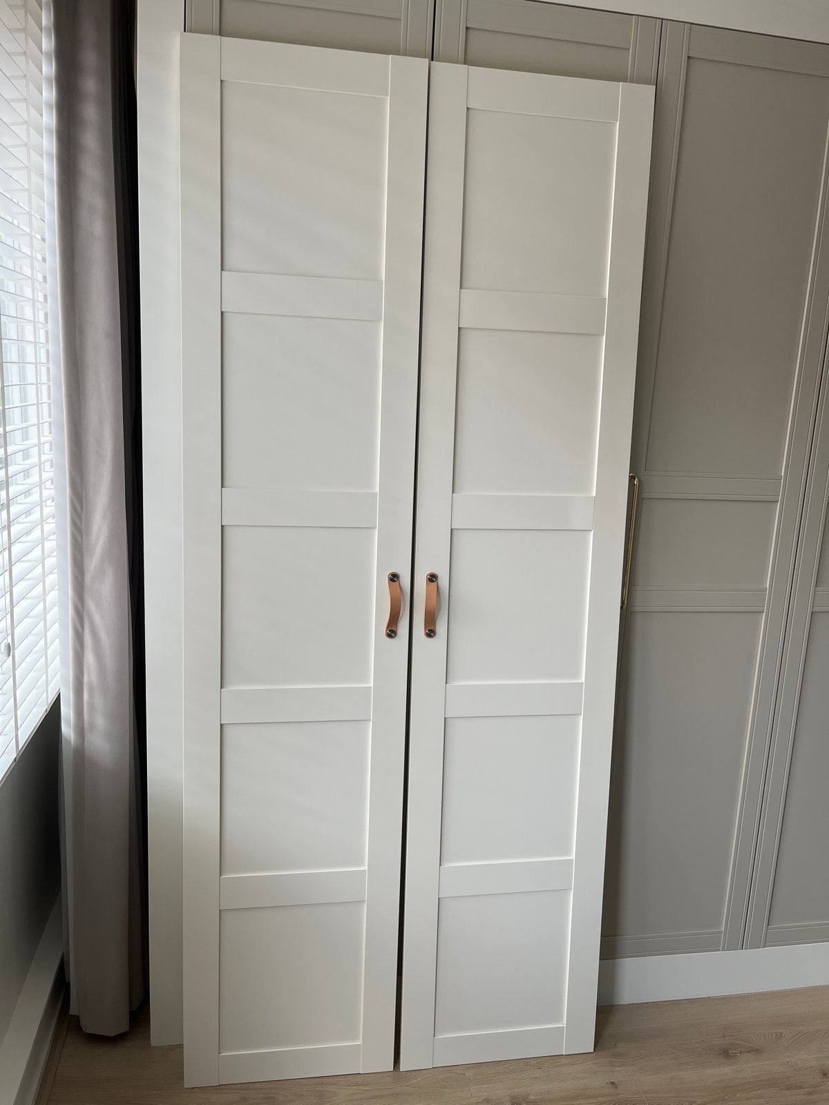 Ikea Pax-deuren (Bergsbo) met leren handgrepen, Ophalen, 200 cm of meer, 50 tot 100 cm, Zo goed als nieuw