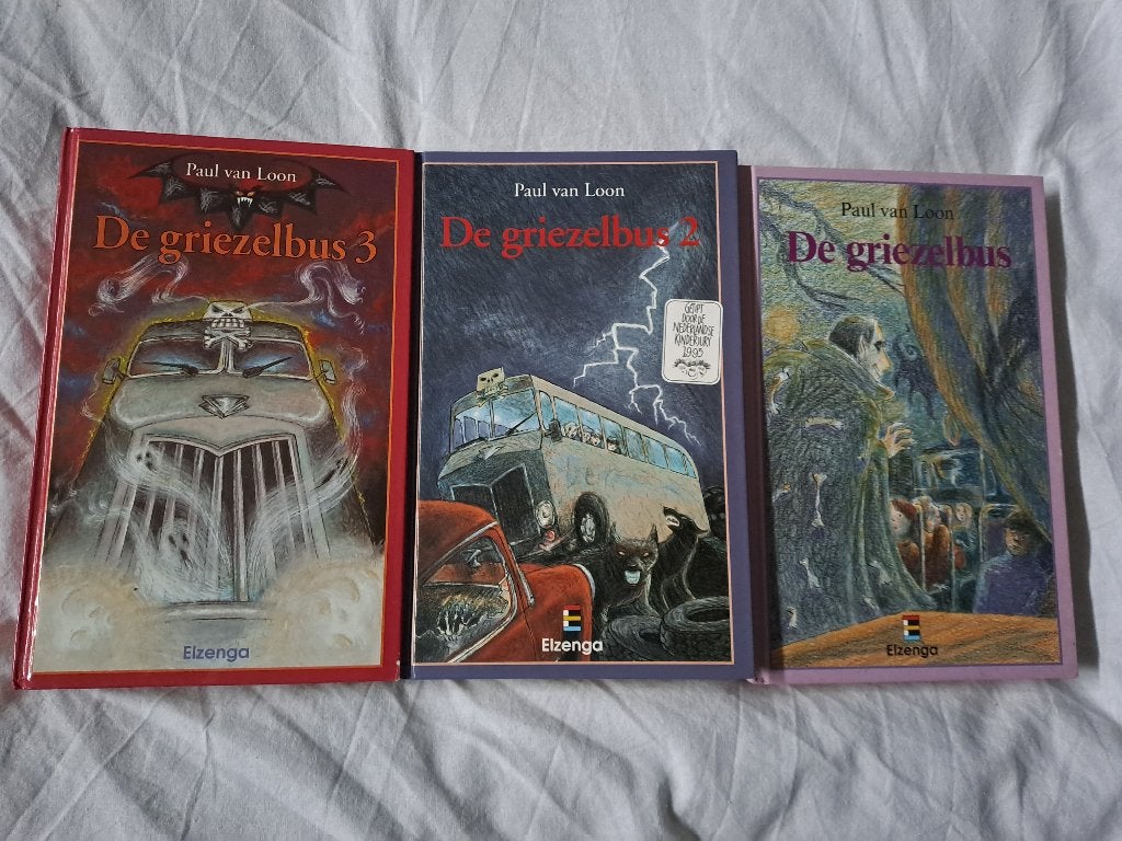 3 delen van de griezelbus paul van Loon, Boeken, Ophalen of Verzenden, Gelezen, Paul van Loon, Fictie algemeen