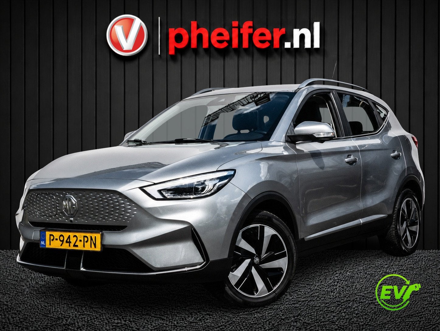 MG ZS EV Standard Range Luxury 50 kWh SOH 89% Panoramadak/ 3, Gebruikt, Zwart, Met garantie (alle), ZS