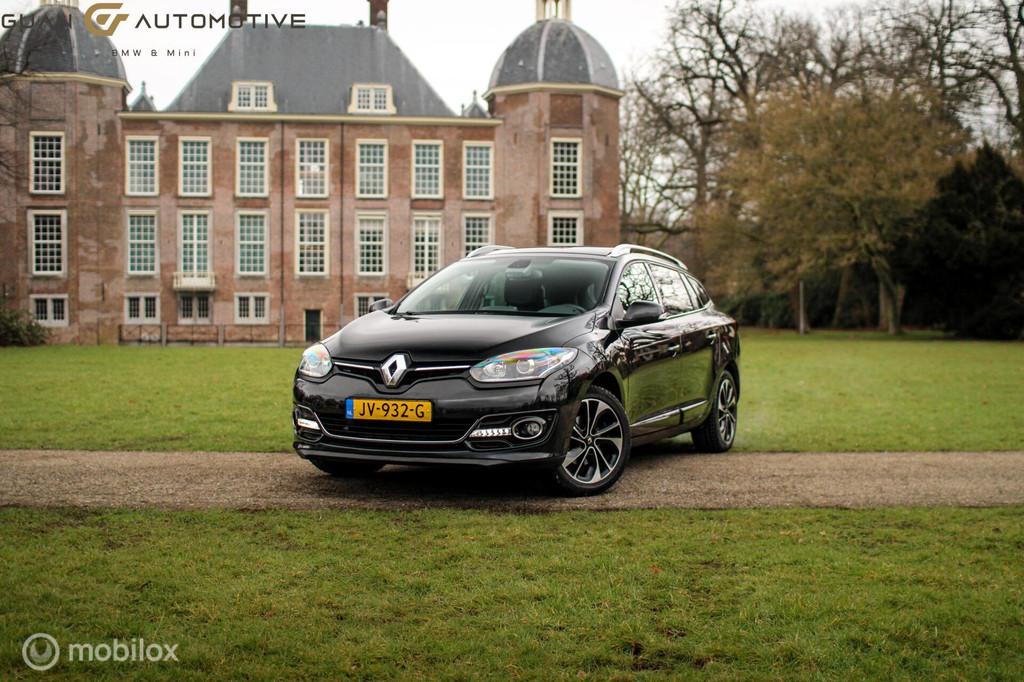 Renault Megane Estate 1.2 TCe Bose | Pano | NAP | Trekhaak |, Voorwielaandrijving, Stof, Gebruikt, 4 cilinders