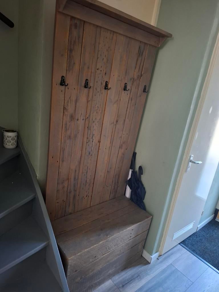 Robuuste steigerhout kapstok, Huis en Inrichting, Woonaccessoires | Kapstokken, Zo goed als nieuw, 150 tot 200 cm, Hout, Ophalen