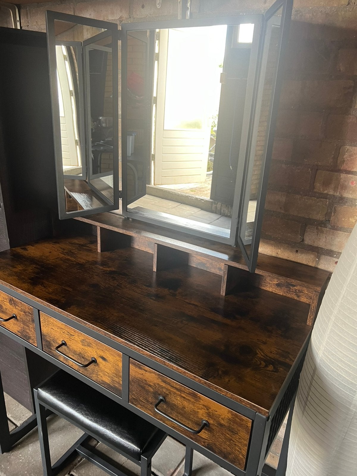 Makeup tafel met kruikje, Ophalen, Zo goed als nieuw, 50 tot 100 cm, Minder dan 100 cm