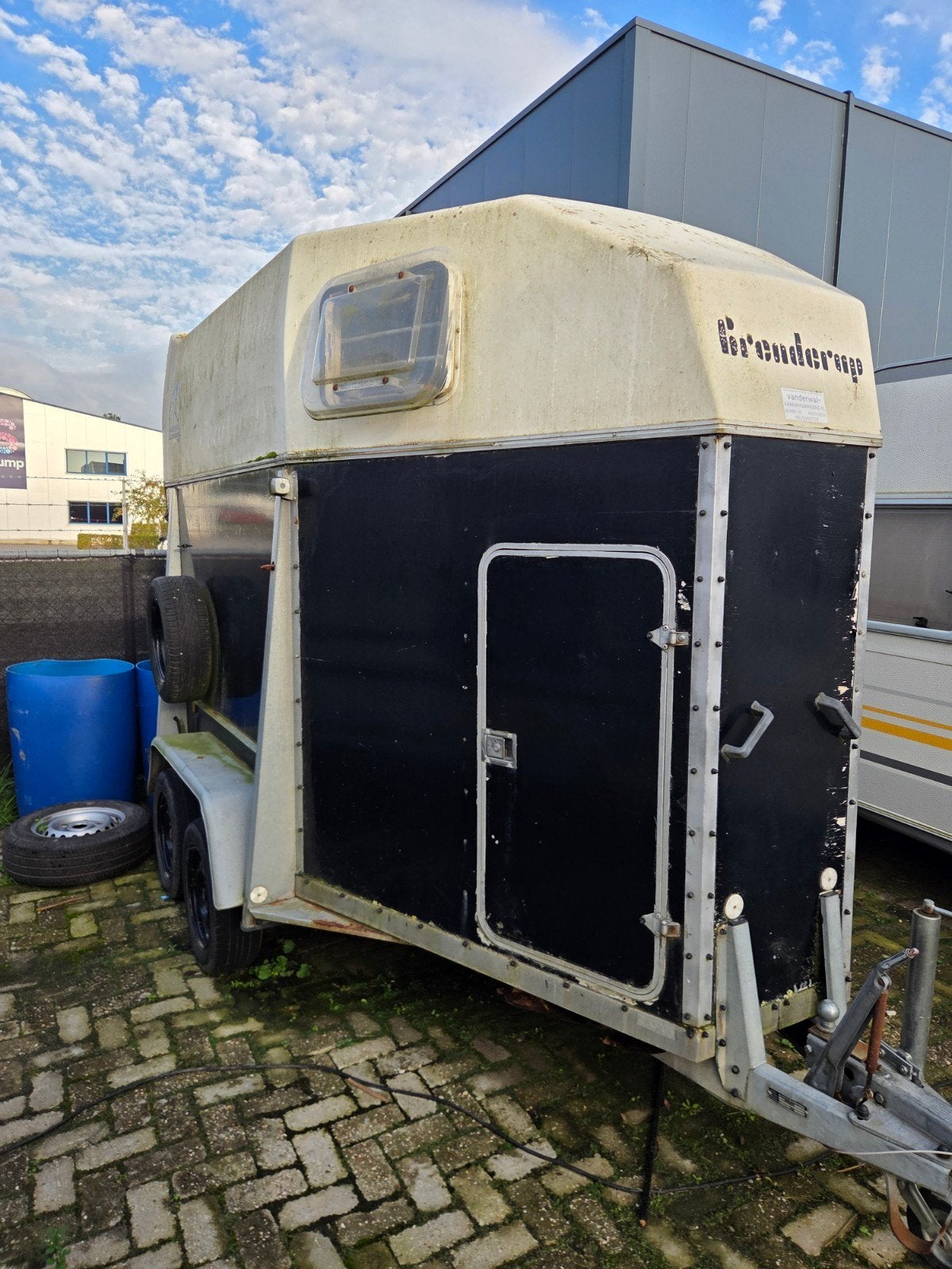 Brenderup paardentrailer - opknapper, Ophalen, Gebruikt