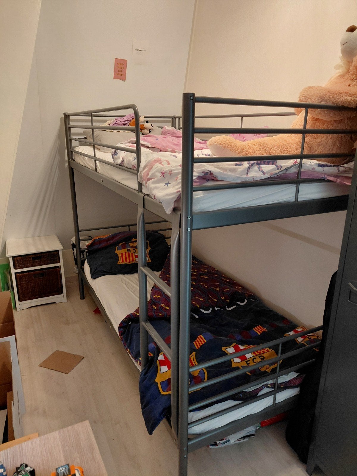 Praktisch, metalen stapelbed - Ideaal voor kinderkamer, Ophalen, Gebruikt, 90 cm, Eenpersoons