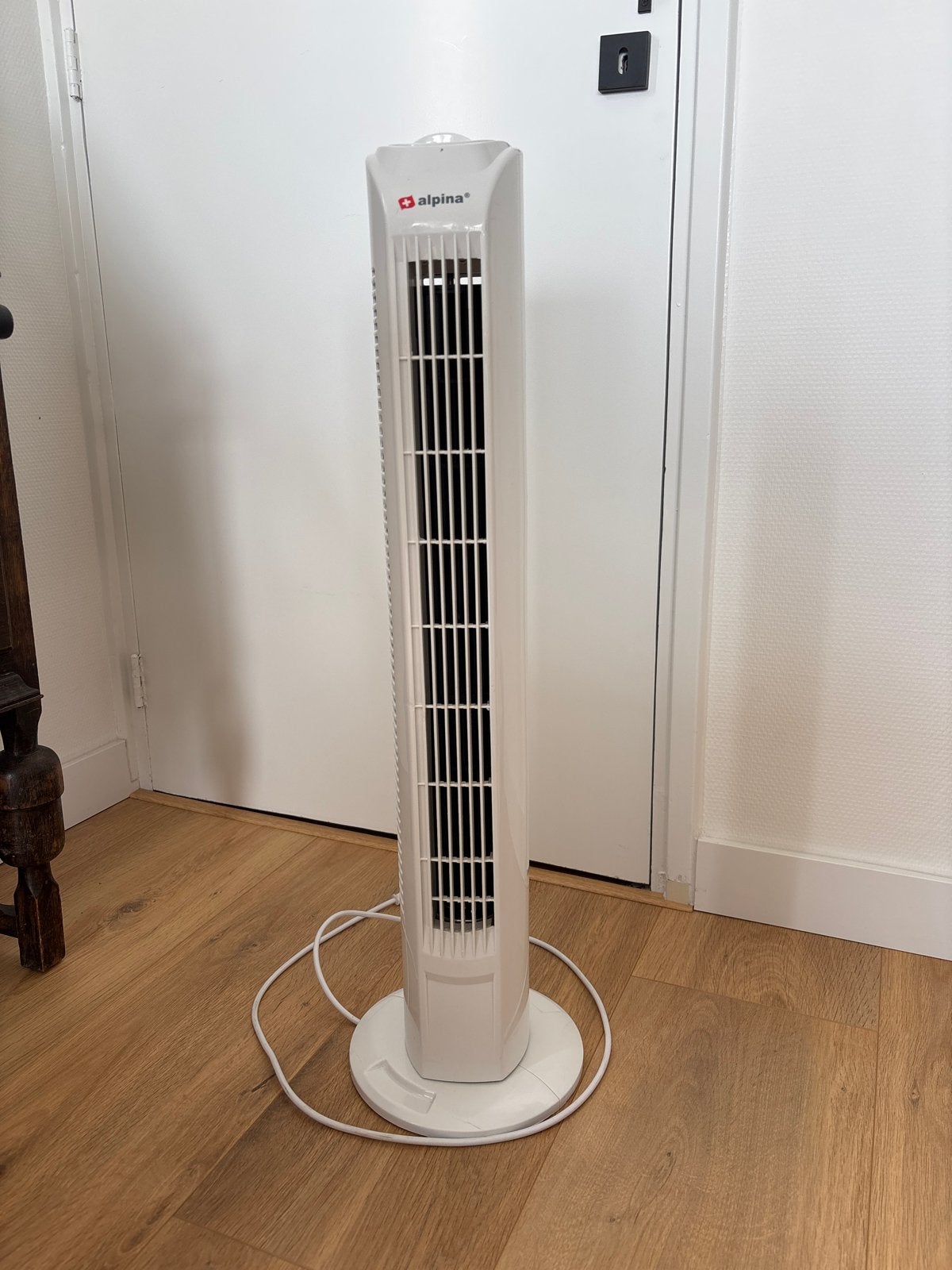 Alpina torenventilator (draaiend), Ophalen of Verzenden, Zo goed als nieuw, Torenventilator
