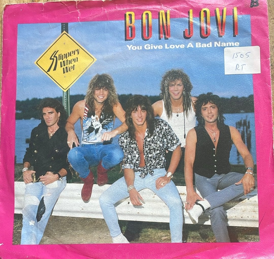 Bon Jovi - You give love a bad name, Ophalen of Verzenden, Zo goed als nieuw, Rock en Metal