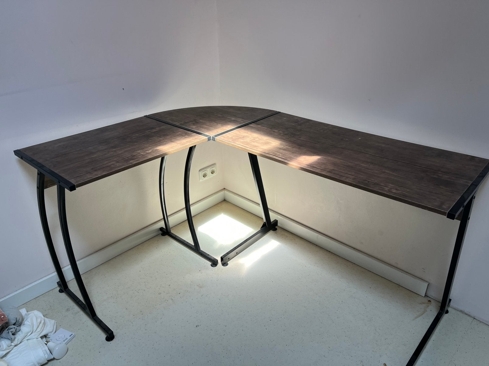 GRATIS afhalen! Bureau!, Ophalen, Gebruikt, 115 cm, 145 cm
