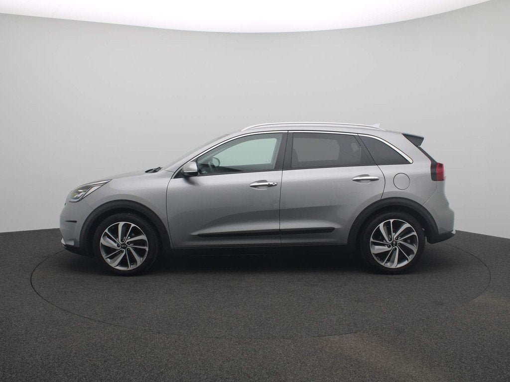 Kia Niro 1.6 GDi Hybrid ExecutiveLine | Stoel en Stuur Verwa, Auto's, 12 maanden, Gebruikt, Euro 6, 23 km/l
